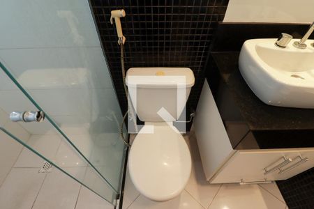 Apartamento à venda com 135m², 3 quartos e 4 vagasBanheiro da Suíte 1