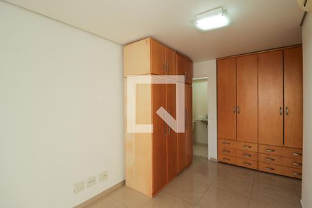 Apartamento à venda com 135m², 3 quartos e 4 vagasSuíte 3