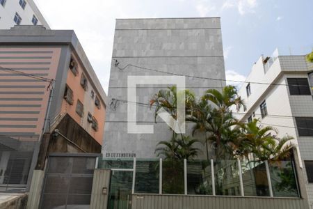 Apartamento para alugar com 124m², 3 quartos e 1 vaga Apartamento para alugar com 124m², 3 quartos e 1 vagaFachada do Prédio