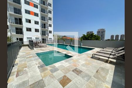 Apartamento para alugar com 34m², 2 quartos e sem vaga Apartamento para alugar com 34m², 2 quartos e sem vagaÁrea comum - Piscina