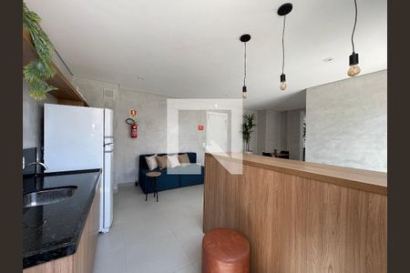 Apartamento para alugar com 34m², 2 quartos e sem vaga Apartamento para alugar com 34m², 2 quartos e sem vagaÁrea comum - Salão de festas