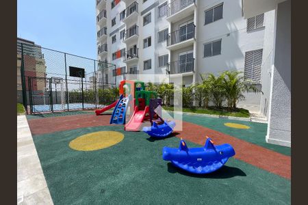 Apartamento para alugar com 34m², 2 quartos e sem vaga Apartamento para alugar com 34m², 2 quartos e sem vagaÁrea comum - Playground