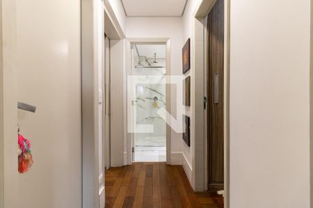 Apartamento à venda com 141m², 3 quartos e 4 vagasCorredor