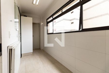 Apartamento à venda com 141m², 3 quartos e 4 vagasLavanderia