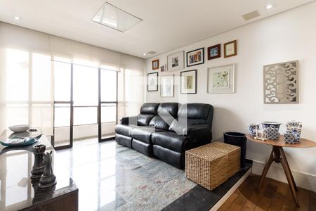 Apartamento à venda com 141m², 3 quartos e 4 vagasSala