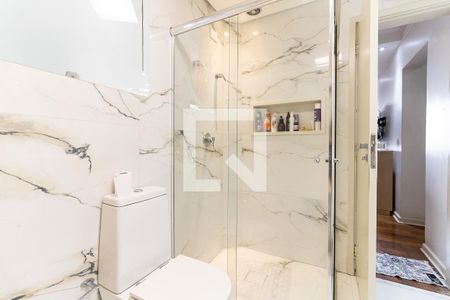 Apartamento à venda com 141m², 3 quartos e 4 vagasBanheiro da Suíte