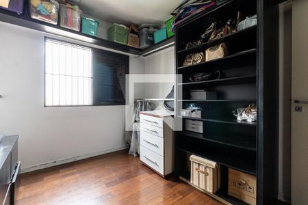 Apartamento à venda com 141m², 3 quartos e 4 vagasQuarto 3