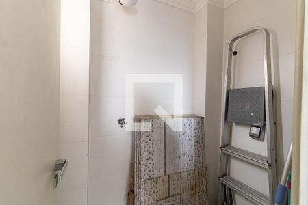 Apartamento à venda com 141m², 3 quartos e 4 vagasBanheiro de Serviço