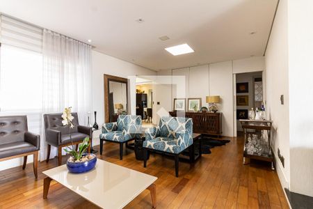 Apartamento à venda com 141m², 3 quartos e 4 vagasSala