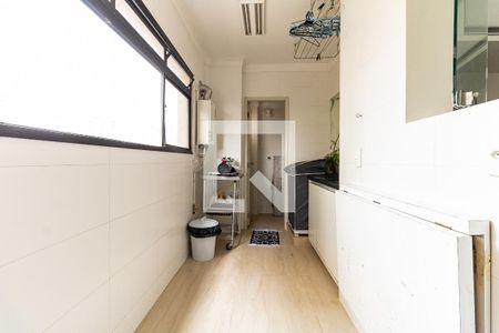 Apartamento à venda com 141m², 3 quartos e 4 vagasLavanderia