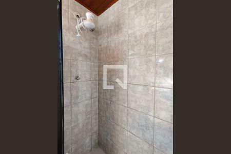 Casa de condomínio à venda com 150m², 4 quartos e 2 vagasBanheiro Corredor