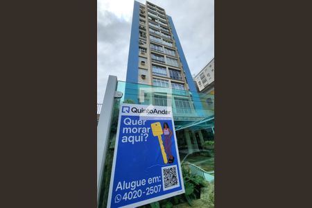 Apartamento para alugar com 25m², 1 quarto e sem vaga Apartamento para alugar com 25m², 1 quarto e sem vagaFachada ADESIVO INSTALADO
