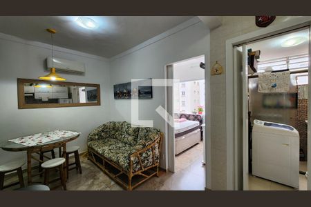 Sala de apartamento para alugar com 1 quarto, 25m² em Boqueirão, Santos