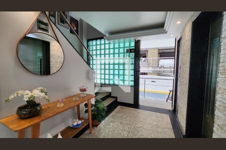 Apartamento para alugar com 25m², 1 quarto e sem vaga Apartamento para alugar com 25m², 1 quarto e sem vagaHall de entrada