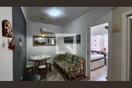Sala de apartamento para alugar com 1 quarto, 25m² em Boqueirão, Santos