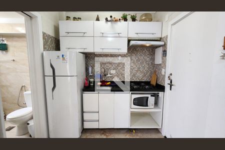 Apartamento para alugar com 25m², 1 quarto e sem vaga Apartamento para alugar com 25m², 1 quarto e sem vagaCozinha - Armários