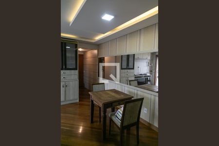 Sala de apartamento à venda com 2 quartos, 77m² em Rio Branco, Porto Alegre