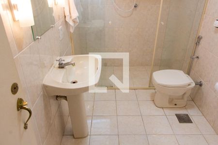 Apartamento à venda com 119m², 4 quartos e sem vagaBANHEIRO