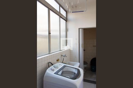 Apartamento à venda com 119m², 4 quartos e sem vagaÁREA DE SERVIÇO