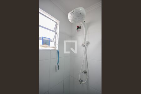 Apartamento para alugar com 44m², 2 quartos e 1 vaga Apartamento para alugar com 44m², 2 quartos e 1 vagaChuveiro do Banheiro