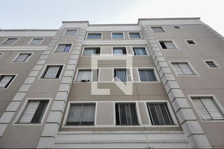 Apartamento para alugar com 44m², 2 quartos e 1 vaga Apartamento para alugar com 44m², 2 quartos e 1 vagaFachada