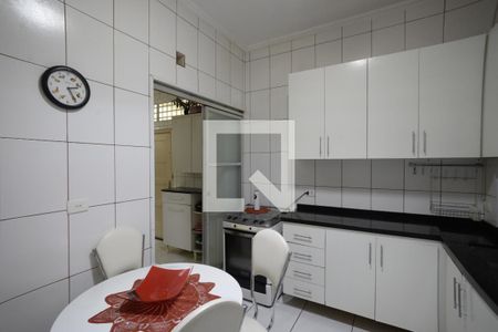 Apartamento à venda com 86m², 2 quartos e sem vagaCozinha
