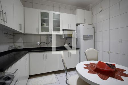 Apartamento à venda com 86m², 2 quartos e sem vagaCozinha