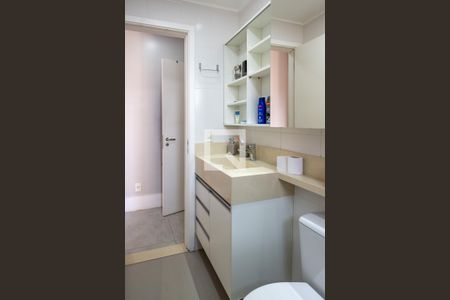 Apartamento à venda com 67m², 2 quartos e 1 vagaBanheiro da Suíte