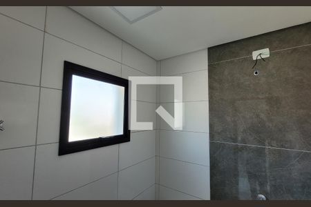 Casa à venda com 76m², 2 quartos e 1 vaga Casa à venda com 76m², 2 quartos e 1 vagaBanheiro da suíte 2