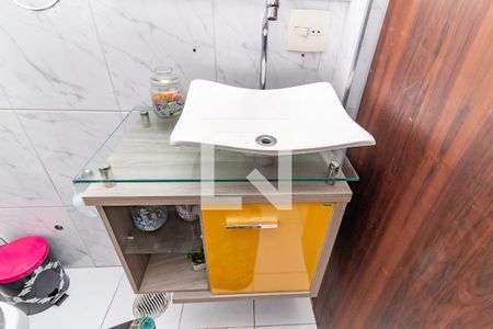 Apartamento à venda com 40m², 2 quartos e sem vaga Apartamento à venda com 40m², 2 quartos e sem vagaBanheiro