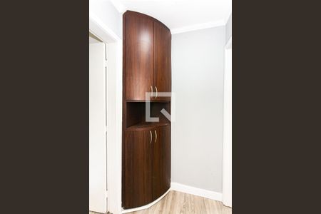 Apartamento à venda com 93m², 2 quartos e 2 vagasCorredor