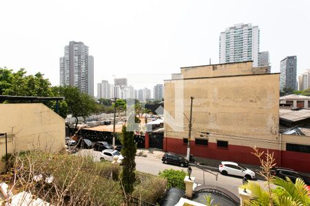 Apartamento à venda com 93m², 2 quartos e 2 vagasVista da Suíte 1