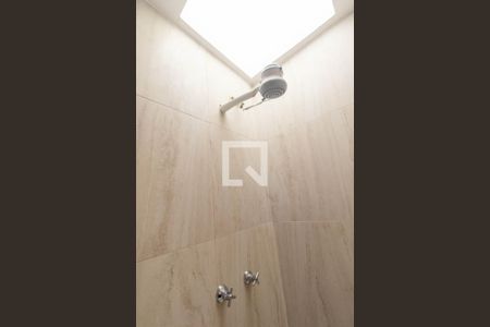 Casa de condomínio à venda com 46m², 2 quartos e 2 vagas Casa de condomínio à venda com 46m², 2 quartos e 2 vagasBanheiro Social
