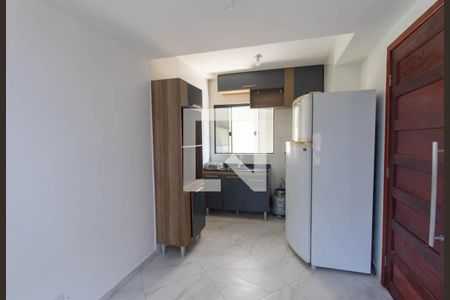 Casa de condomínio à venda com 46m², 2 quartos e 2 vagas Casa de condomínio à venda com 46m², 2 quartos e 2 vagasSala/Cozinha