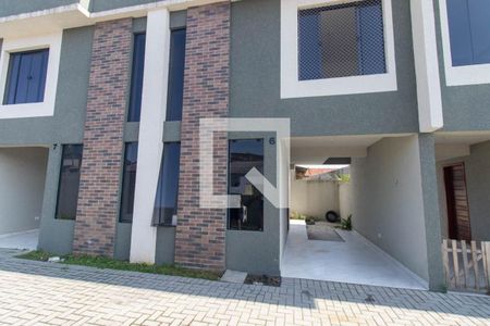 Casa de condomínio à venda com 46m², 2 quartos e 2 vagas Casa de condomínio à venda com 46m², 2 quartos e 2 vagasFachada