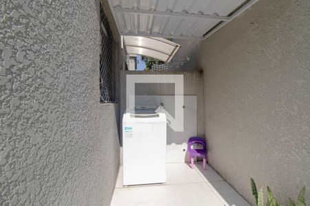 Casa de condomínio à venda com 46m², 2 quartos e 2 vagas Casa de condomínio à venda com 46m², 2 quartos e 2 vagasÁrea de Serviço