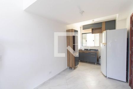 Casa de condomínio à venda com 46m², 2 quartos e 2 vagas Casa de condomínio à venda com 46m², 2 quartos e 2 vagasSala/Cozinha