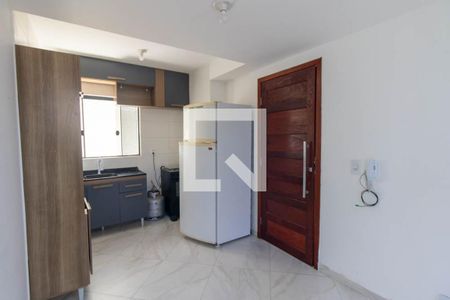 Casa de condomínio à venda com 46m², 2 quartos e 2 vagas Casa de condomínio à venda com 46m², 2 quartos e 2 vagasSala/Cozinha