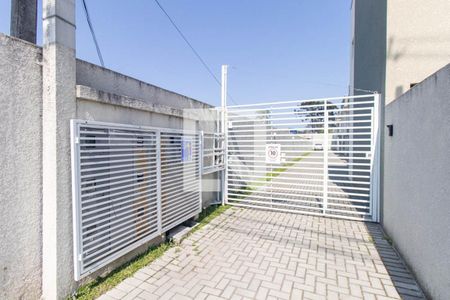 Casa de condomínio à venda com 46m², 2 quartos e 2 vagas Casa de condomínio à venda com 46m², 2 quartos e 2 vagasFachada