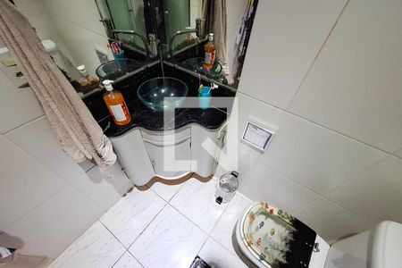 Apartamento para alugar com 230m², 4 quartos e sem vaga Apartamento para alugar com 230m², 4 quartos e sem vagaBanheiro