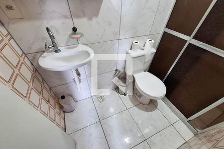 Apartamento para alugar com 230m², 4 quartos e sem vaga Apartamento para alugar com 230m², 4 quartos e sem vagaBanheiro da Suíte 2