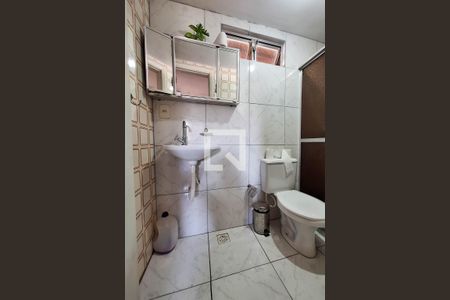 Apartamento para alugar com 230m², 4 quartos e sem vaga Apartamento para alugar com 230m², 4 quartos e sem vagaBanheiro da Suíte 2