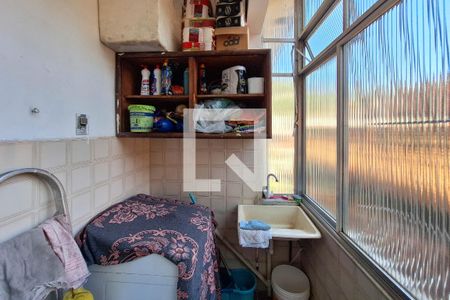Apartamento para alugar com 230m², 4 quartos e sem vaga Apartamento para alugar com 230m², 4 quartos e sem vagaÁrea de Serviço
