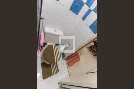 Casa à venda com 120m², 3 quartos e 2 vagas Casa à venda com 120m², 3 quartos e 2 vagasBanheiro