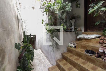 Casa à venda com 120m², 3 quartos e 2 vagas Casa à venda com 120m², 3 quartos e 2 vagasCorredor Externo