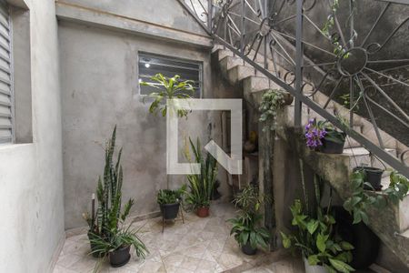 Casa à venda com 120m², 3 quartos e 2 vagas Casa à venda com 120m², 3 quartos e 2 vagasQuintal