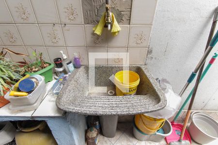 Casa à venda com 120m², 3 quartos e 2 vagas Casa à venda com 120m², 3 quartos e 2 vagasCorredor Externo