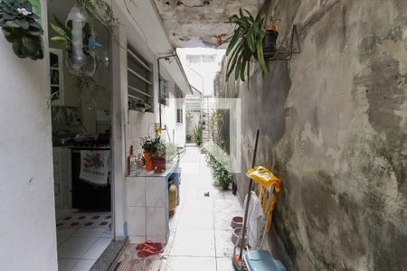 Casa à venda com 120m², 3 quartos e 2 vagas Casa à venda com 120m², 3 quartos e 2 vagasCorredor Externo