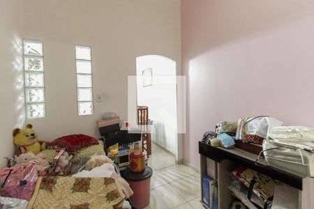 Casa à venda com 120m², 3 quartos e 2 vagas Casa à venda com 120m², 3 quartos e 2 vagasHall