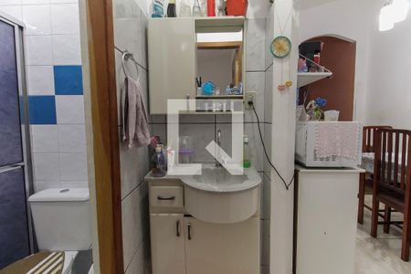 Casa à venda com 120m², 3 quartos e 2 vagas Casa à venda com 120m², 3 quartos e 2 vagasBanheiro